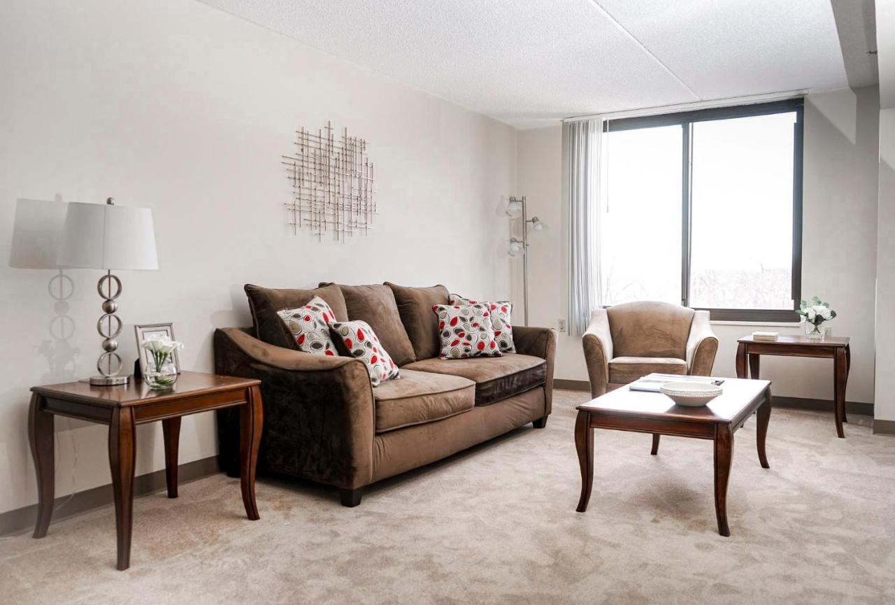 Short Term Rentals At The Park At Trowbridge Senior Community Southfield Luaran gambar