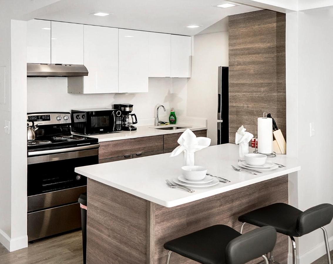 Short Term Rentals At The Park At Trowbridge Senior Community Southfield Luaran gambar