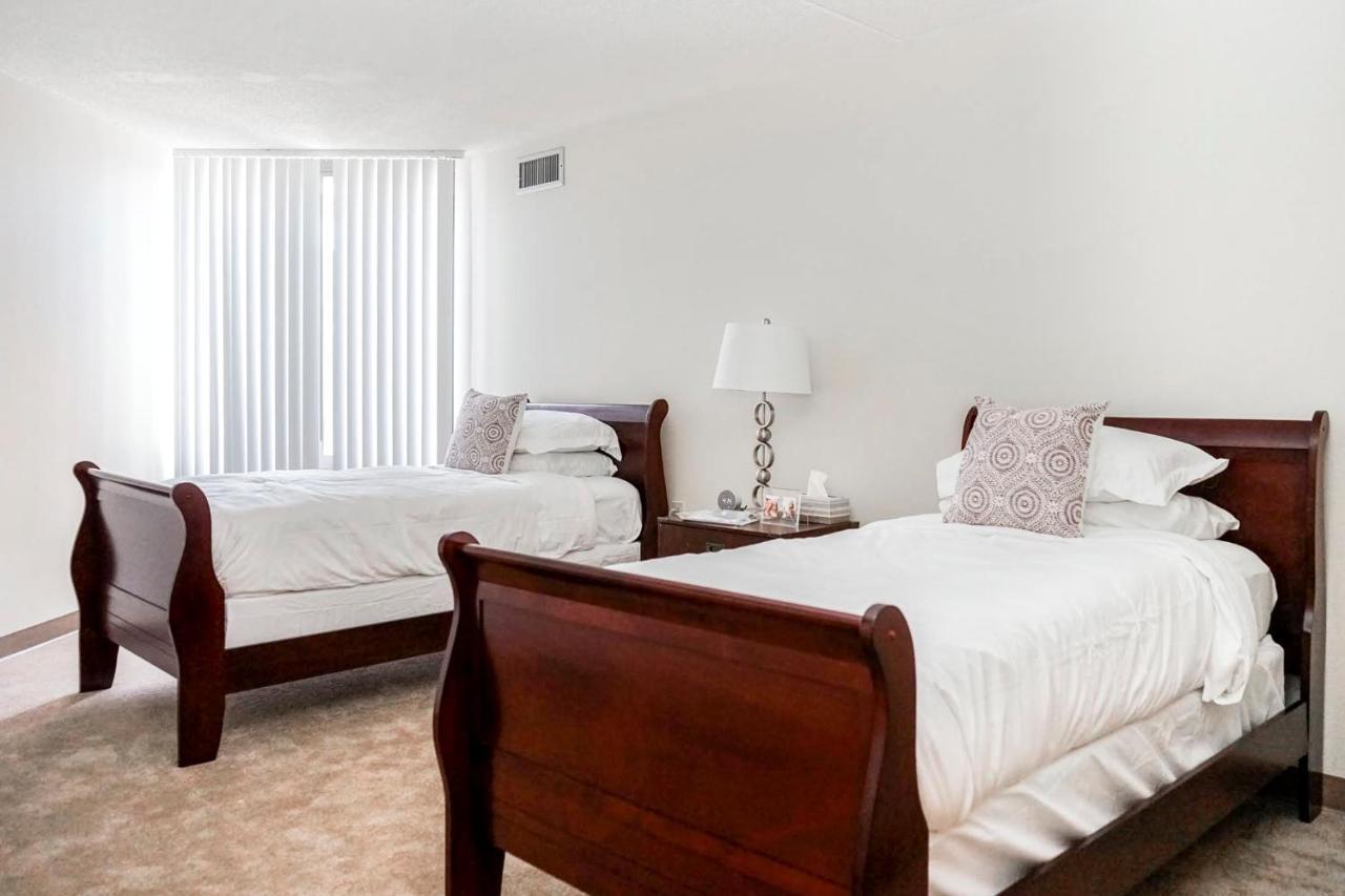 Short Term Rentals At The Park At Trowbridge Senior Community Southfield Luaran gambar