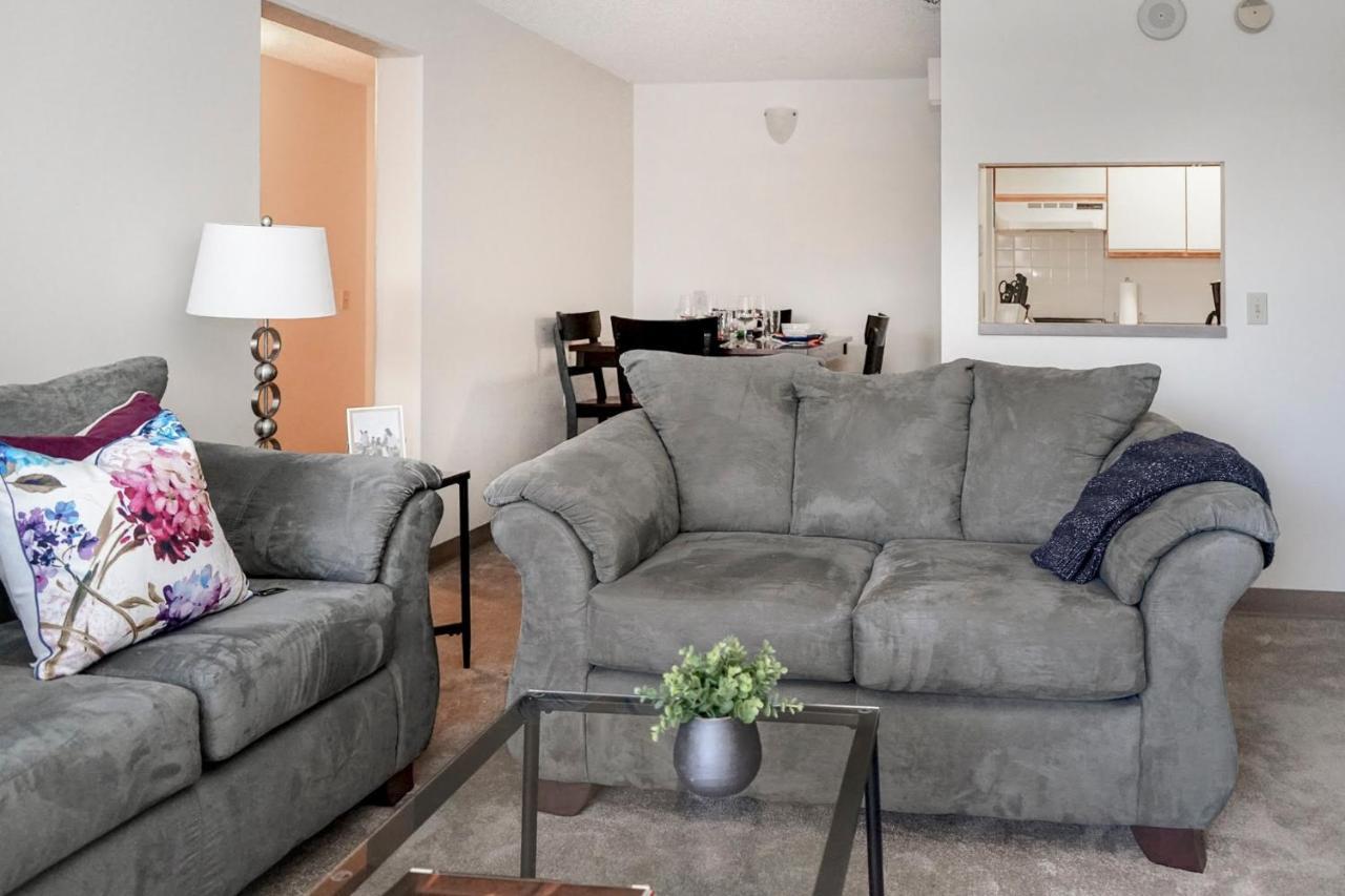 Short Term Rentals At The Park At Trowbridge Senior Community Southfield Luaran gambar