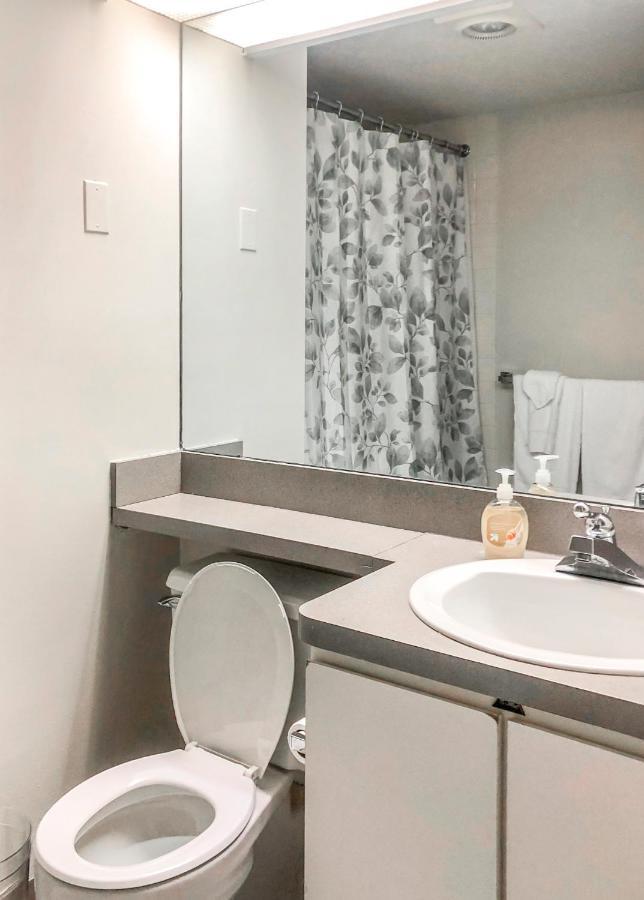 Short Term Rentals At The Park At Trowbridge Senior Community Southfield Luaran gambar