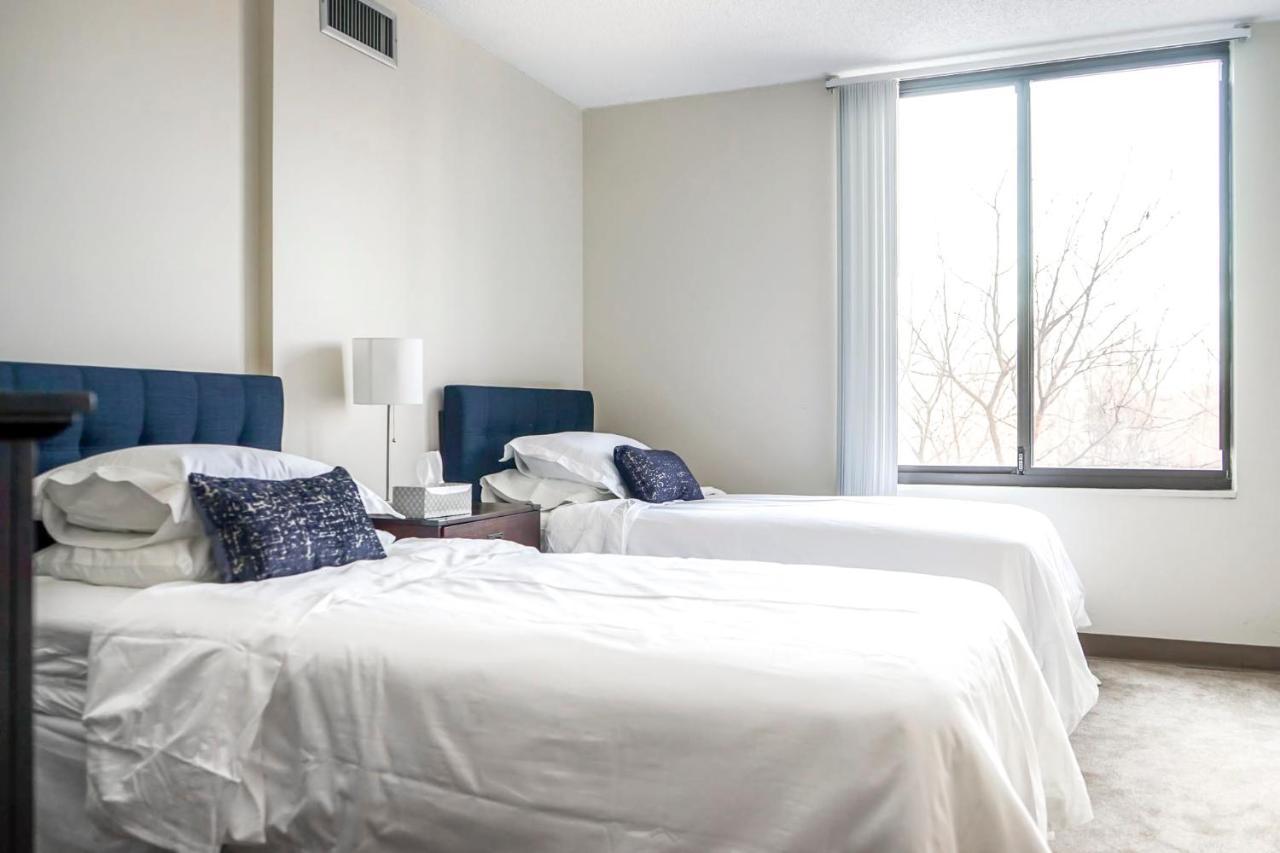 Short Term Rentals At The Park At Trowbridge Senior Community Southfield Luaran gambar